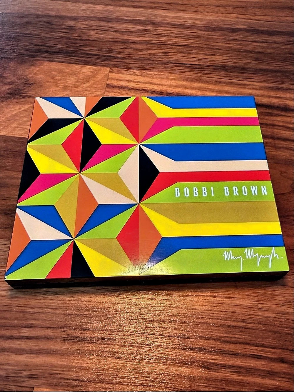 BRAND NEW Bobbi Brown x Morag Myerscough Play Dream Love Eye Palette Multi NWOT